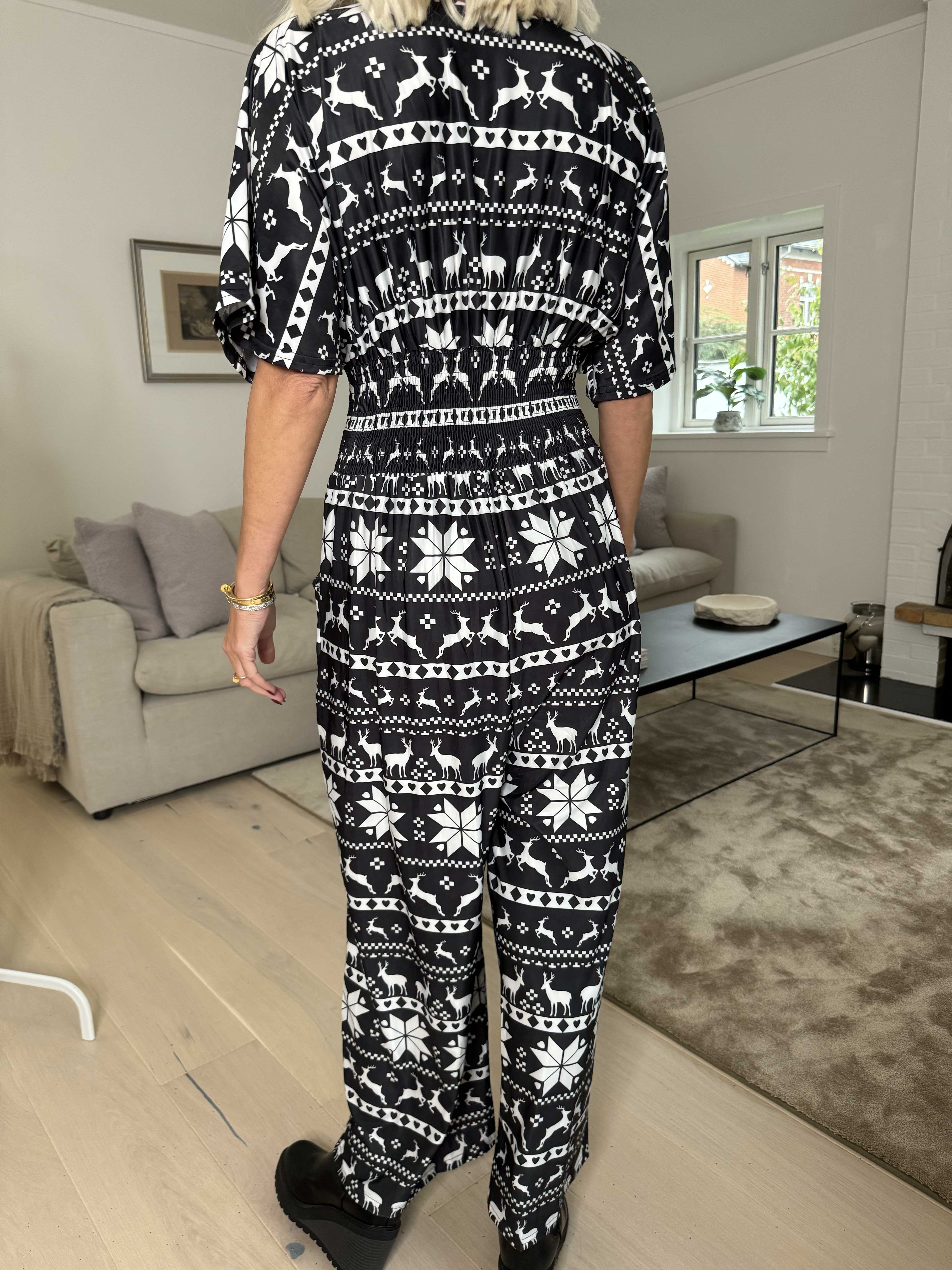 Pams Snow Jumpsuit - Elastisk jumpsuit med jultryck
